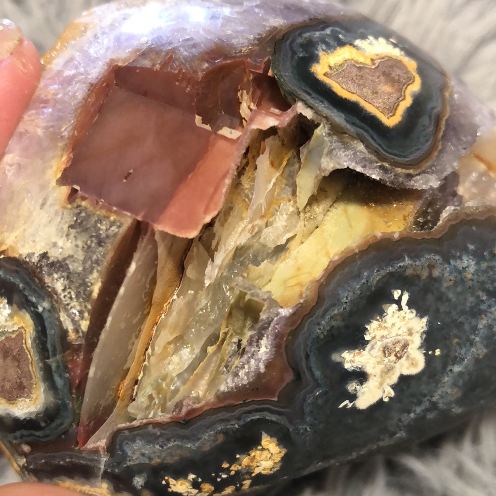 Amethyst Heart Crystal With Many Calcite Inclusions - Picture 16 of 17